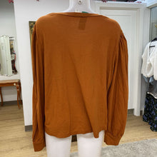 Load image into Gallery viewer, Treasure Bond long sleeve top XL NWT
